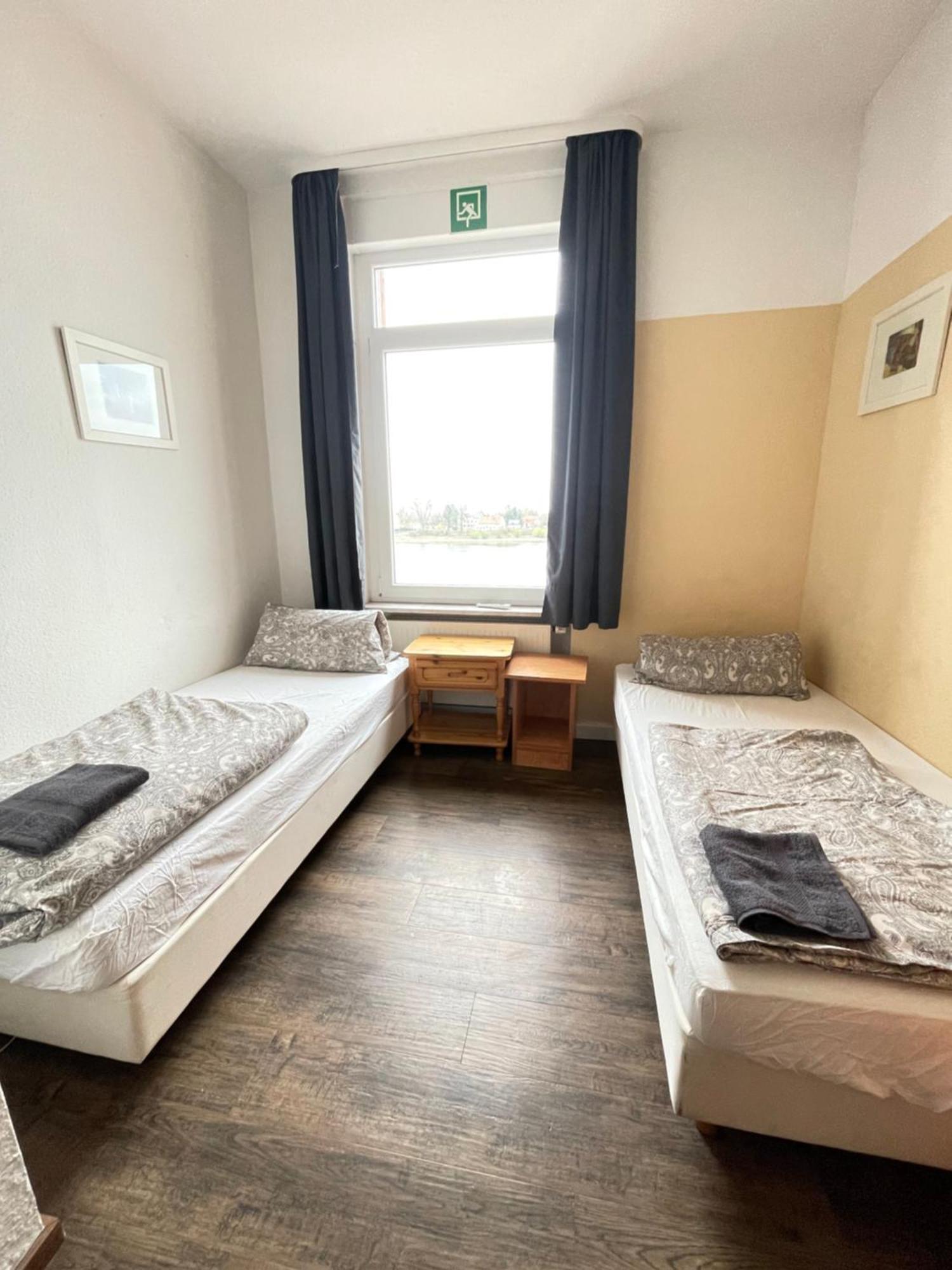 Pension Nierstein Bei Mainz エクステリア 写真